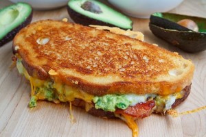 Bacon+Guacamole+Grilled+Cheese+Sandwich+500+1930