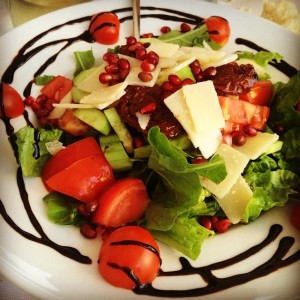 salad with balsamic